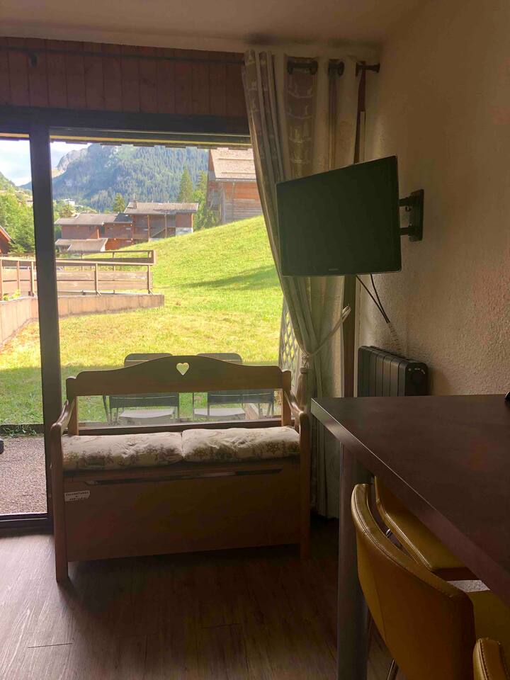 พื้นที่อยู่อาศัย