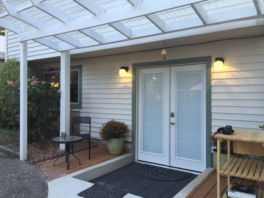 Guest Entrance