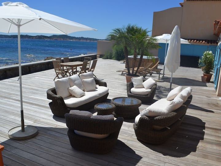St Tropez Gulf, Luxury Villa, Very Close To The Sea With Jaccuzi Ste Maxime - Provence-Alpes-Côte d'Azur
