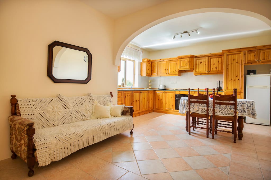 Kitchen/dinning area