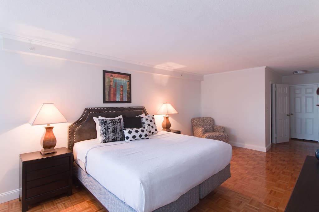Bedroom at Longfellow Place by Stay Alfred