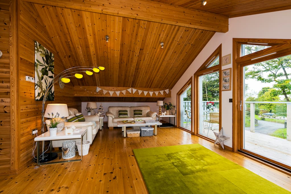 Huge lounge upstairs