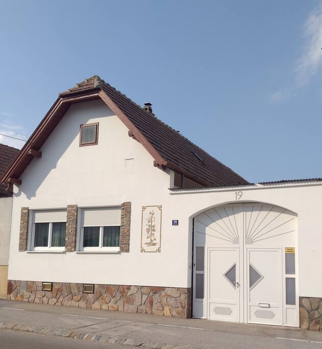 Haus - Straßenseite