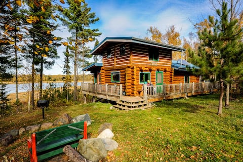 Northwoods Retreat at Sundew Log Cabin