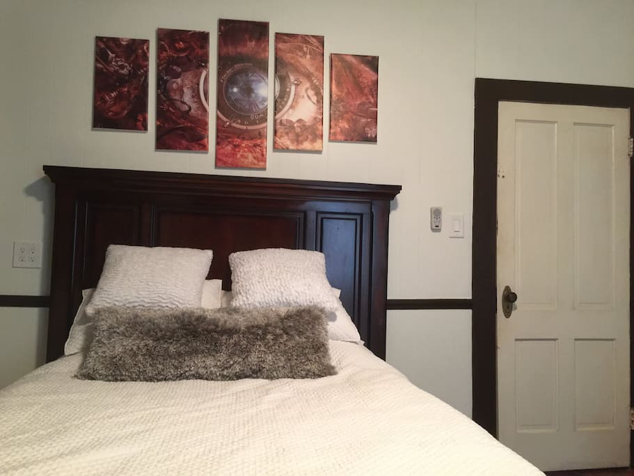 Queen bed