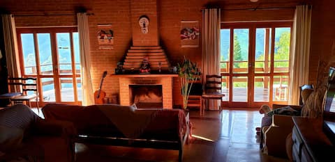 Top performing Airbnb: Rest and comfort in the midst of nature. in São Bento Do Sapucaí