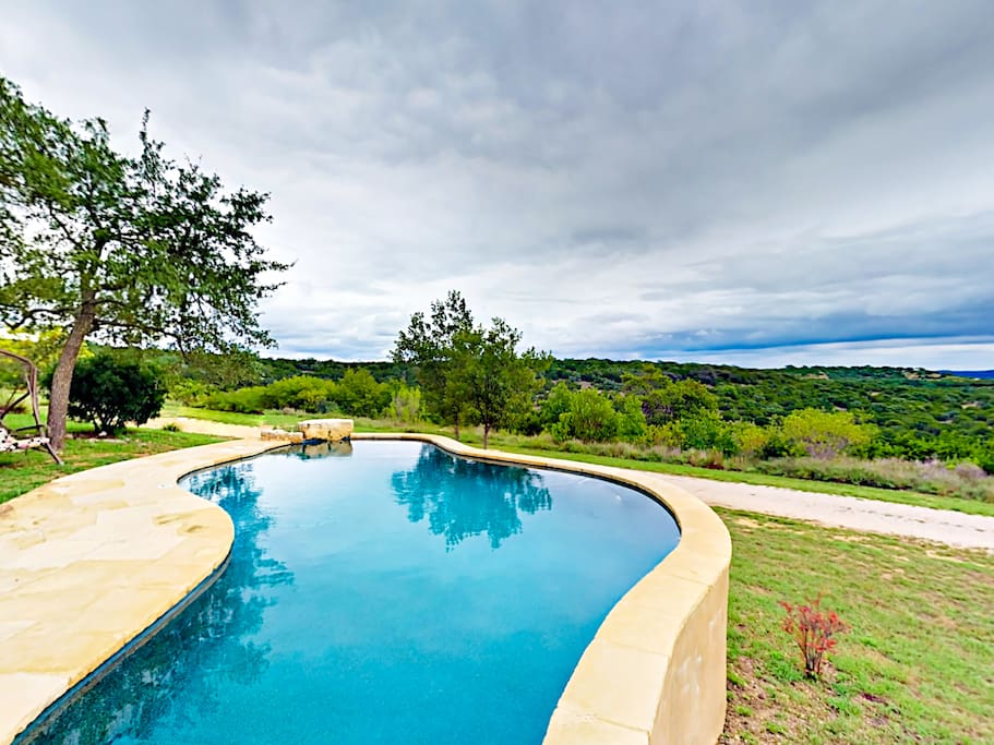 Welcome to Spicewood! Take a dip in the glorious pool.