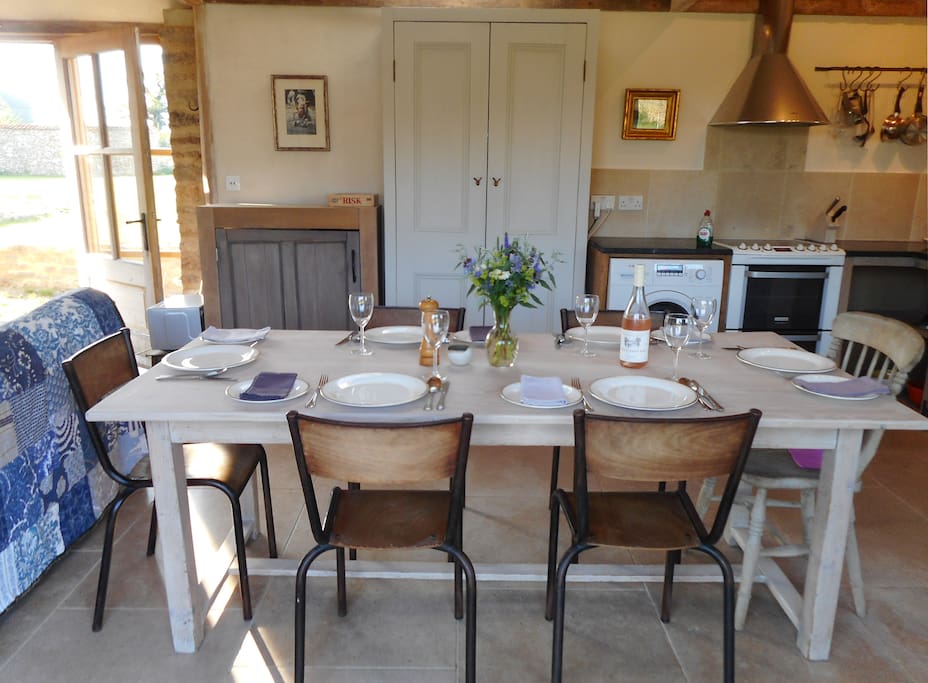 Kitchen / Dining