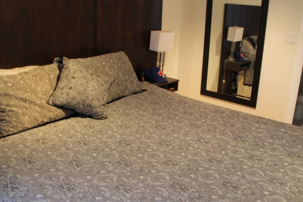 Master bedroom, king bed, bathroom