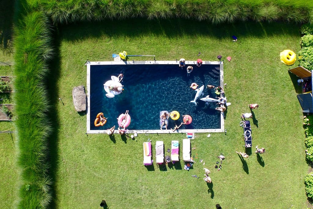 Upstate Chic Cabin in Stone Ridge w/ Heated Pool Houses for Rent in