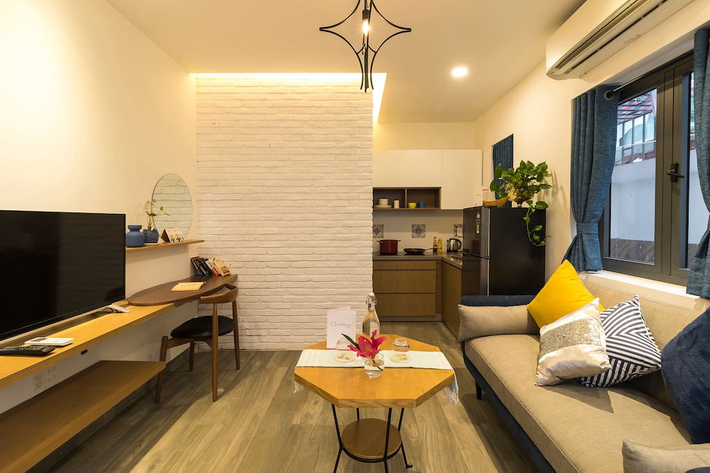 Lovely, cozy and comfort zone for relaxing and feeling the peaceful day