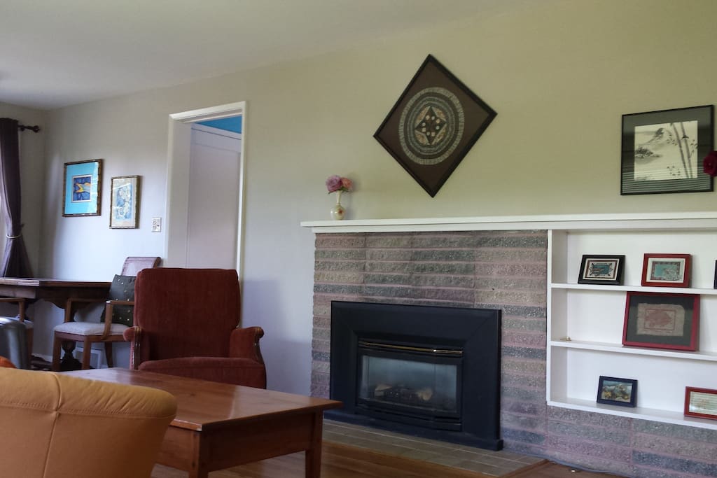 Living Room and Dining Room with Gas Fireplace
