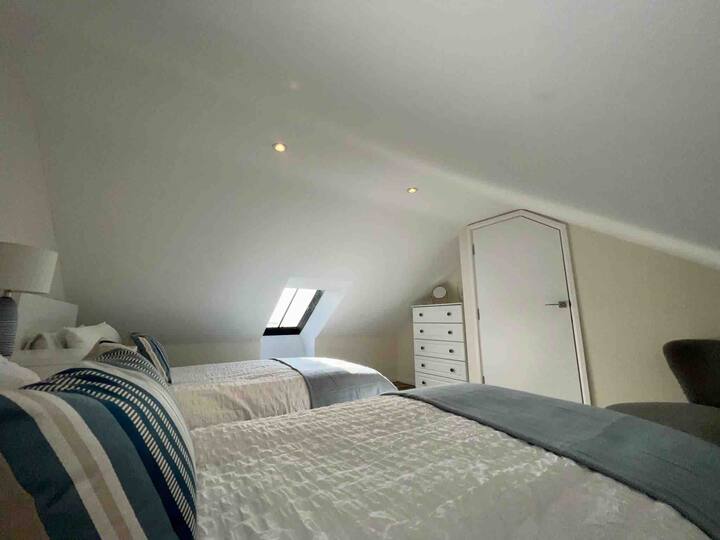 Chumba pacha cha ghorofa ya 2 cha kwanza 