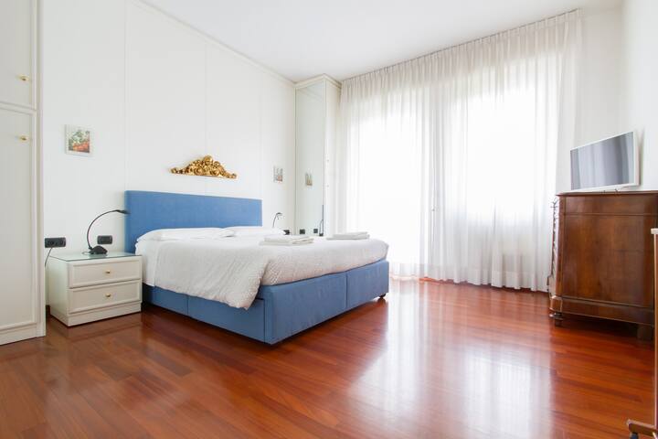 Two floors apartment in Bergamo city center gallery image 2