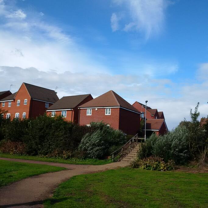 Fabulous views over the Meadow and a short stroll to River Avon