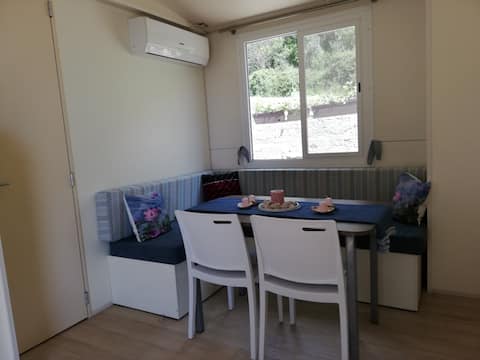 Successful Airbnb property: Apartment NoEn2 in Brsečine