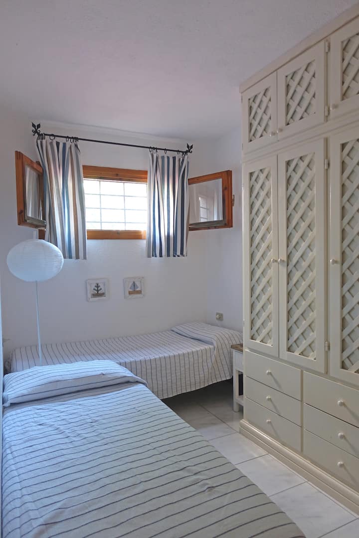 Fotocamera Seconda (seconda camera da letto)