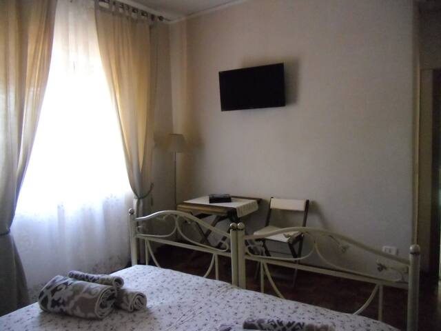 B & B Campi Flegrei casa moderna 3 camere 8 letti gallery image 4