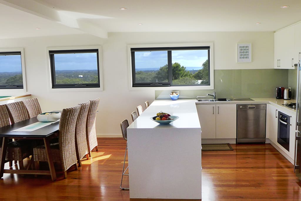 Kitchen Dining Area