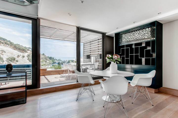 THE SKY LOFT gallery image 2