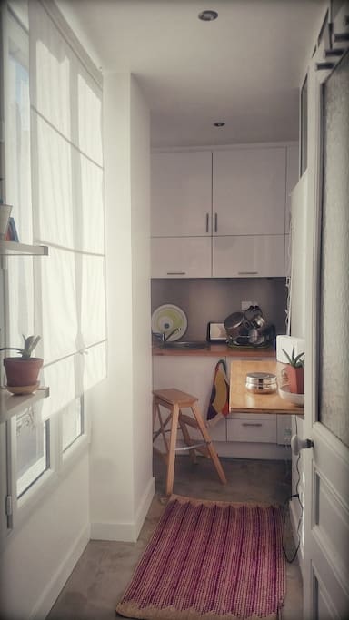 Petite cuisine.