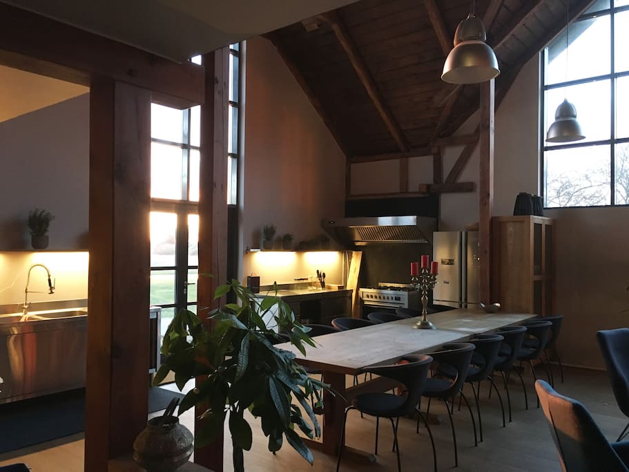 Cozy kitchen and dinning room area