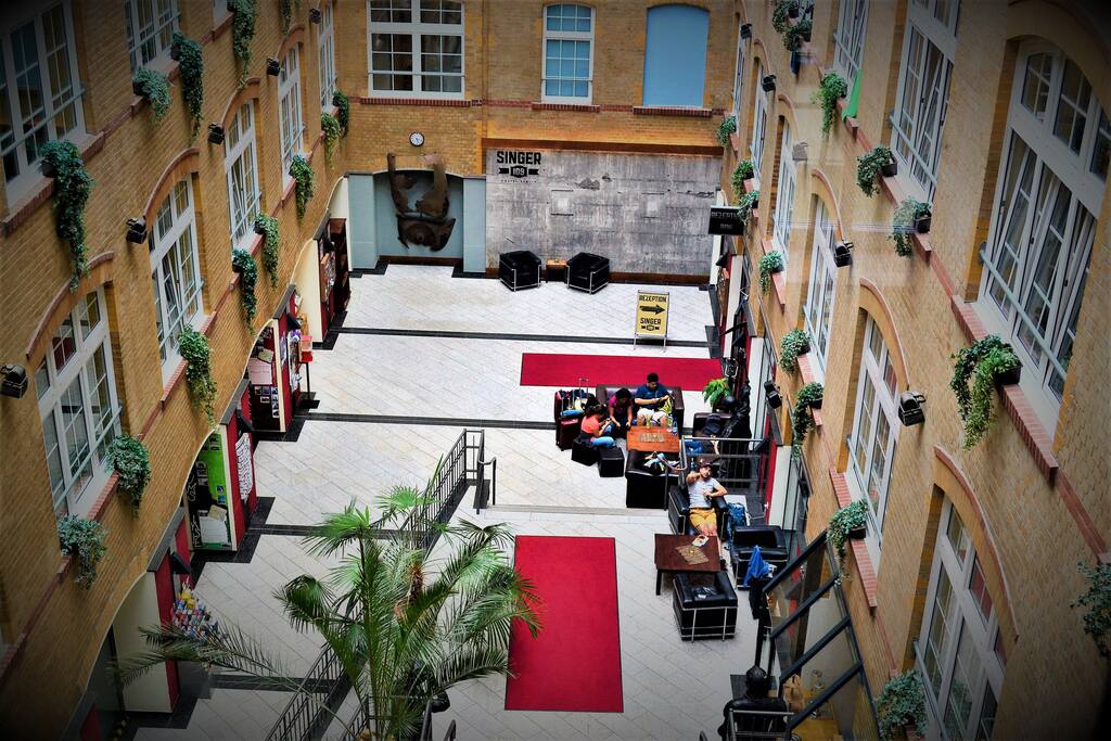 lobby / Empfangshalle