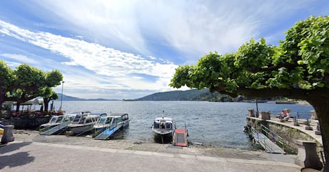 Studio in the Lake