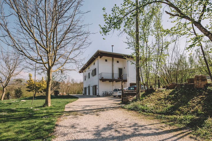 Airbnb Avellino Vacation Rentals Places To Stay