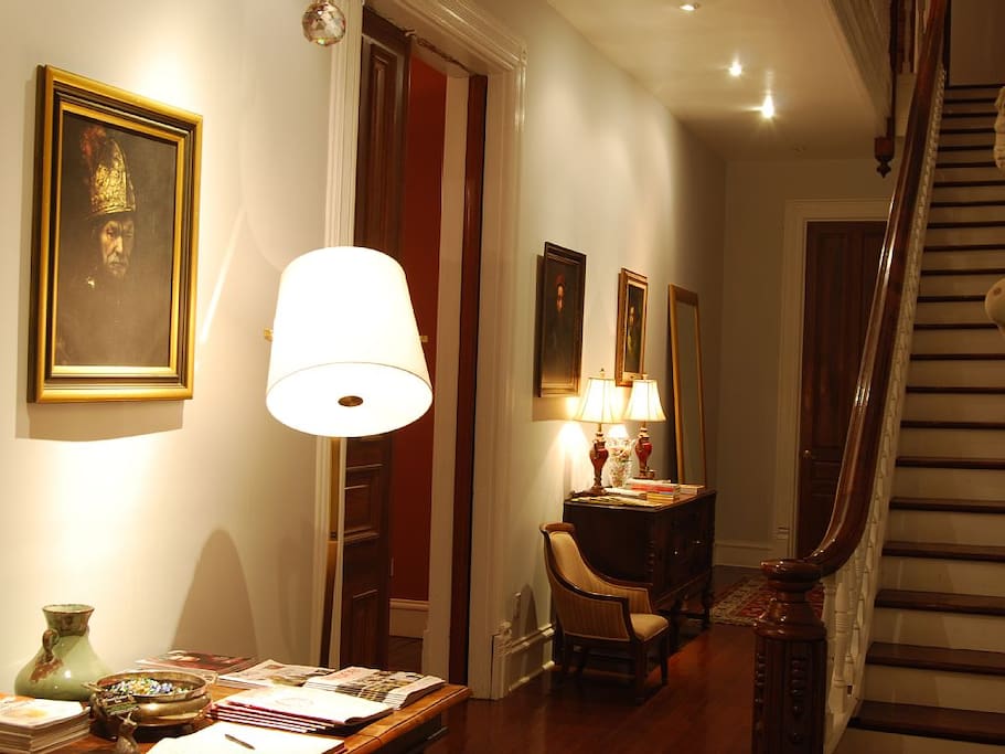 (Building) - Main Floor
Entrance Foyer