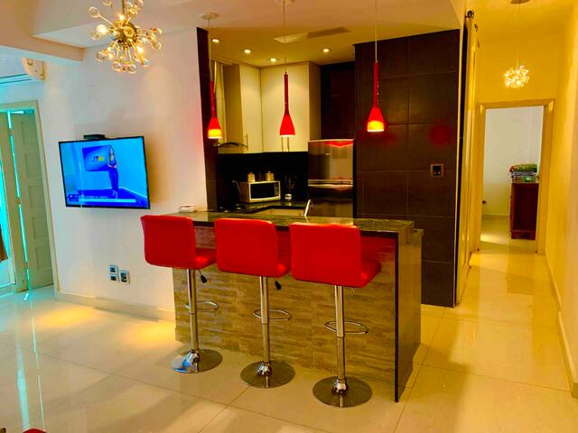 Apt de Luxo na Avenida da Praia com Garagem