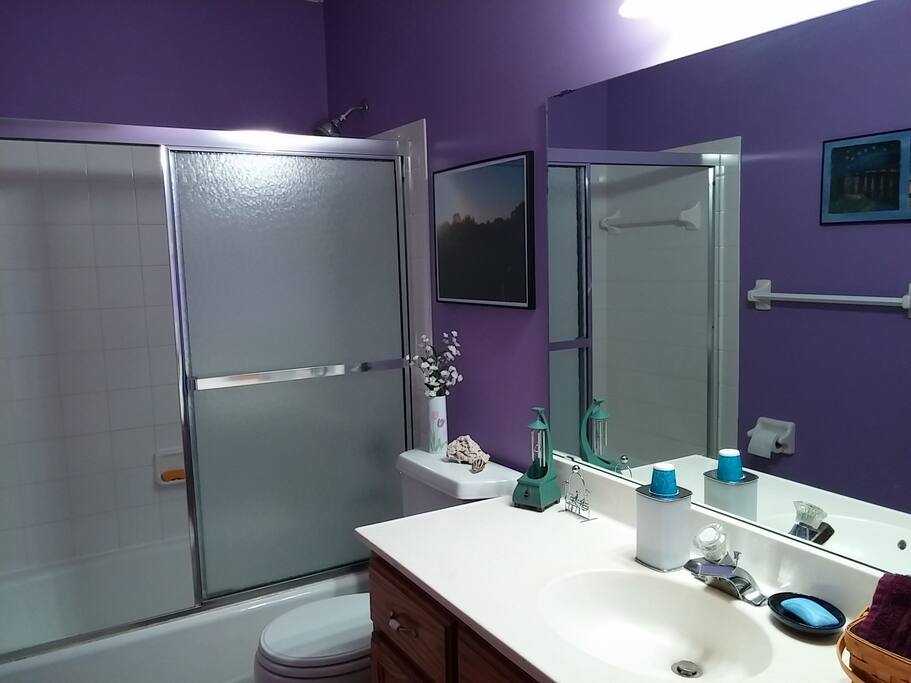 Your bathroom with locking doorknob is right across the hall from your room, and is shared if our other Airbnb room is occupied. We (family) do not use this bathroom.