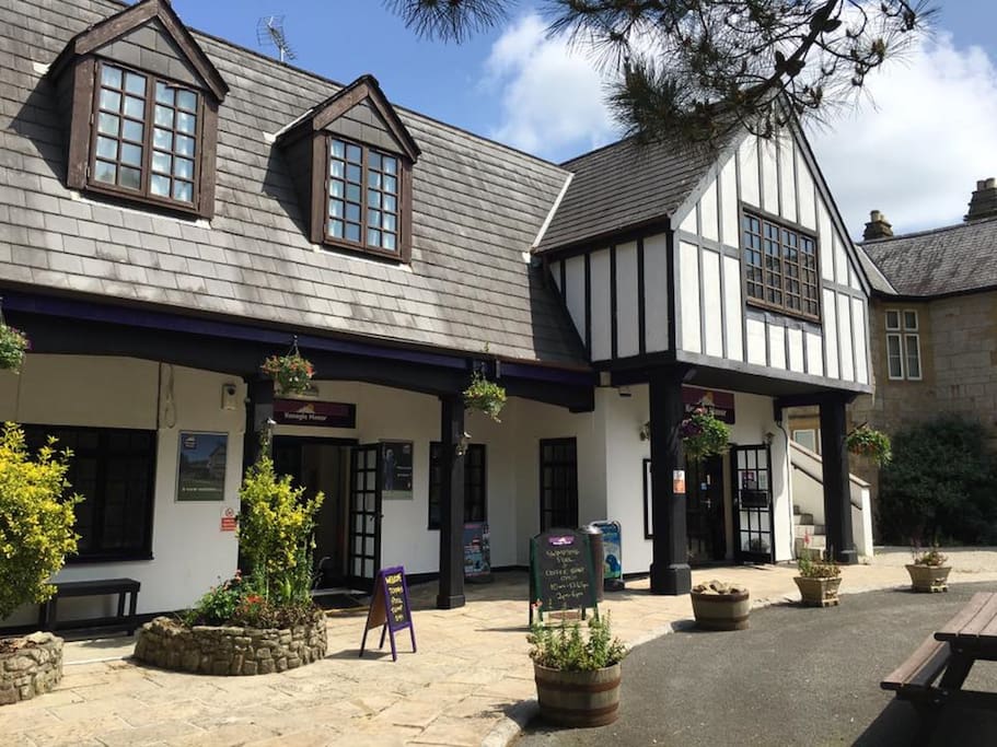 The Old Forge Restaurant & Bar