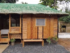 Bamboo+Rm+%28B%29+with+AC%2C+hot+shower+and+private+CR