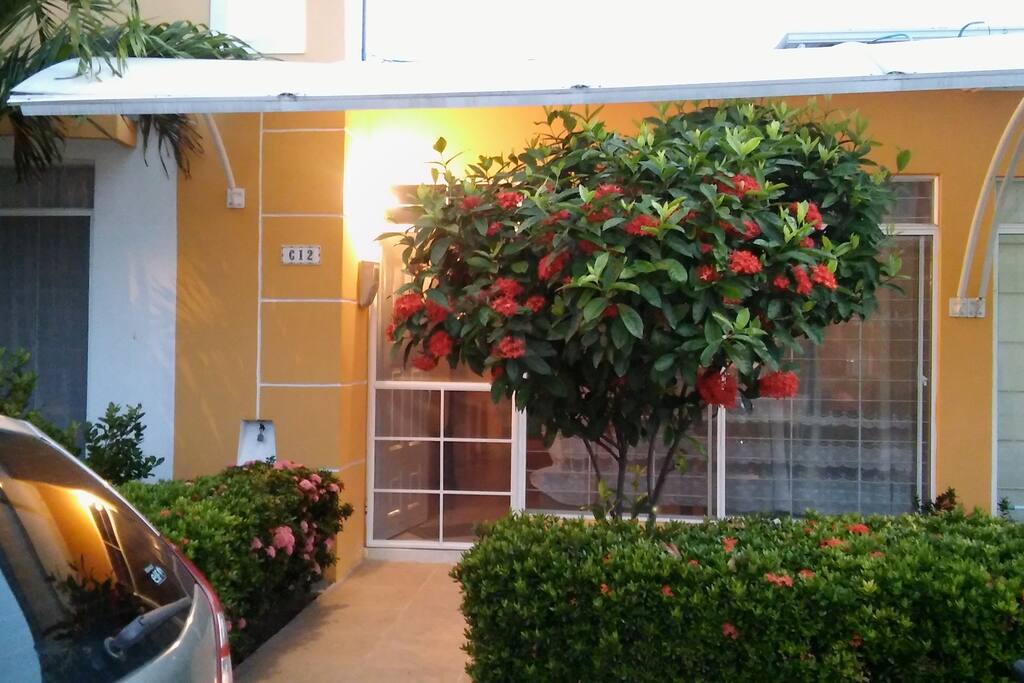 Fachada de la casa vacacional