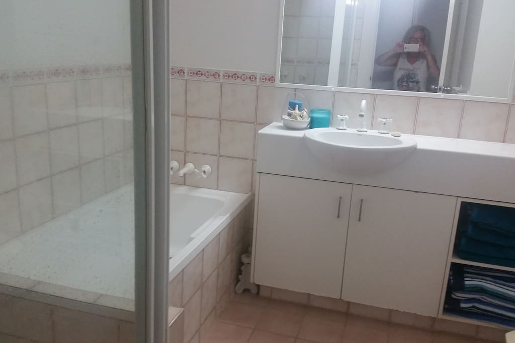 Main Bathroom for Guest's only