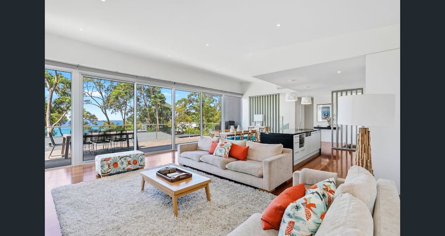 Amazing 5 Bedroom Beach House