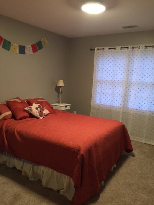 Queen Bed