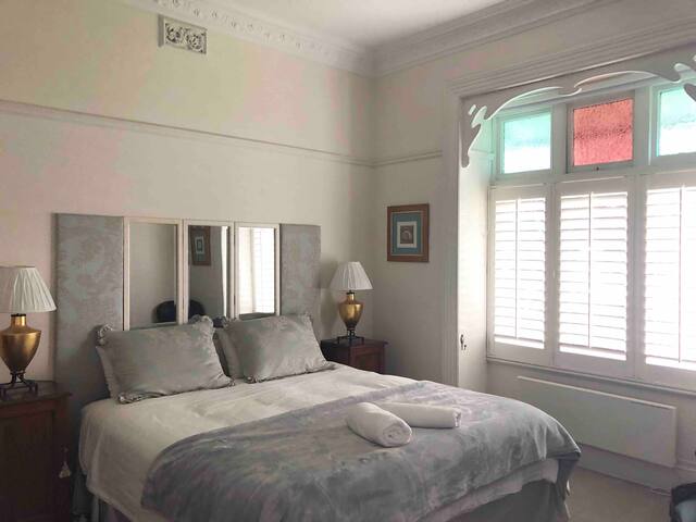 Middenway Port Fairy gallery image 2