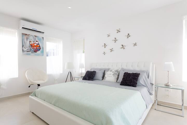 Palm Beach C, Charming&Quiet apt,wifi,Beach close,