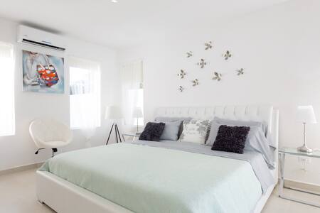 Palm Beach C, Charming&Quiet apt,wifi,Beach close,