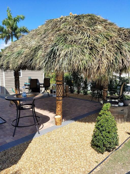 New TiKi Hut