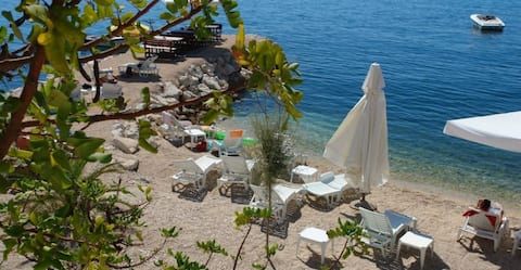 Live for the moment 3!