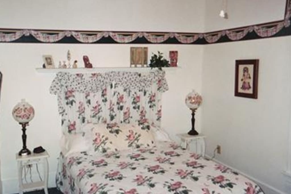 Rose Trellis