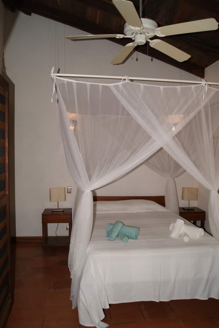 Casa Teja - חדר שינה מריפוסה