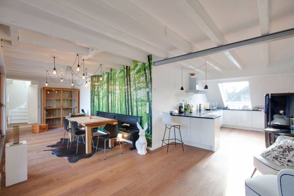 AirBnB Gästezimmer (inkl Küche & Balkon)