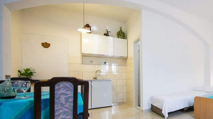 Seafront apartment Jurkovica