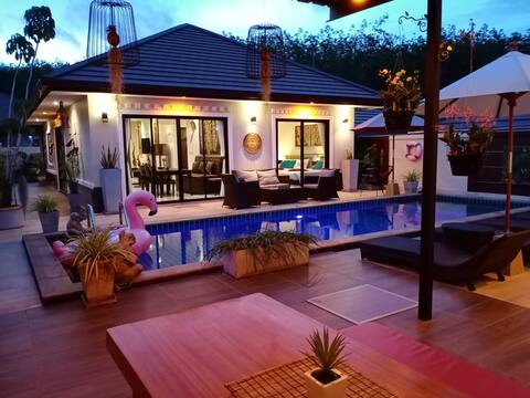 Private Pool Villa in Aonang for family & friends1