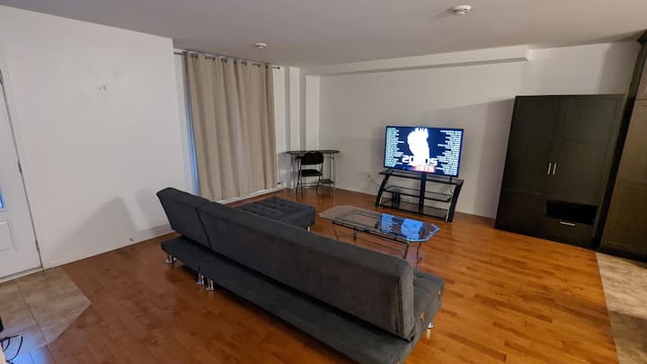Maison Entière Pour Un Séjour Agréable Et Intime. - Gatineau