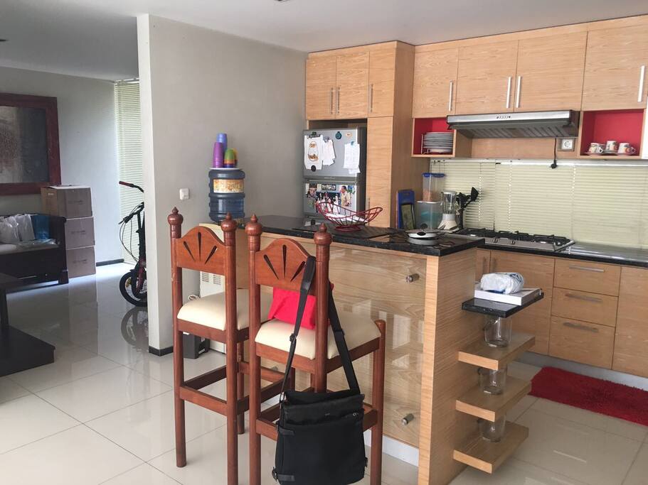Dry kitchen n bar